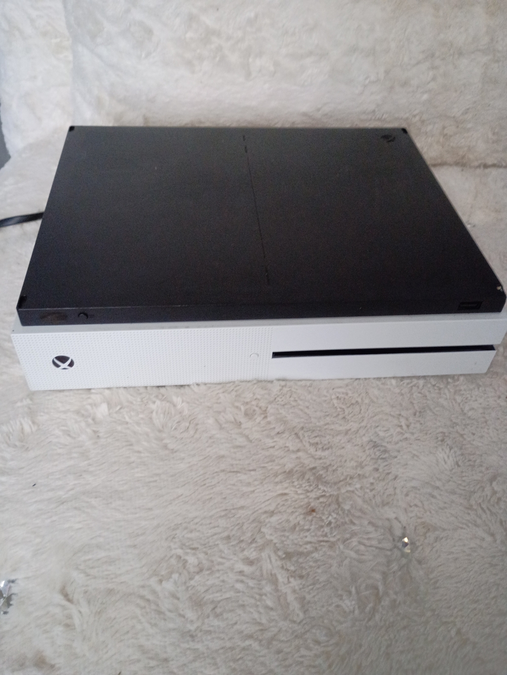 Xbox One S Slim Console in Black and White - Front-Loading Disc Slot